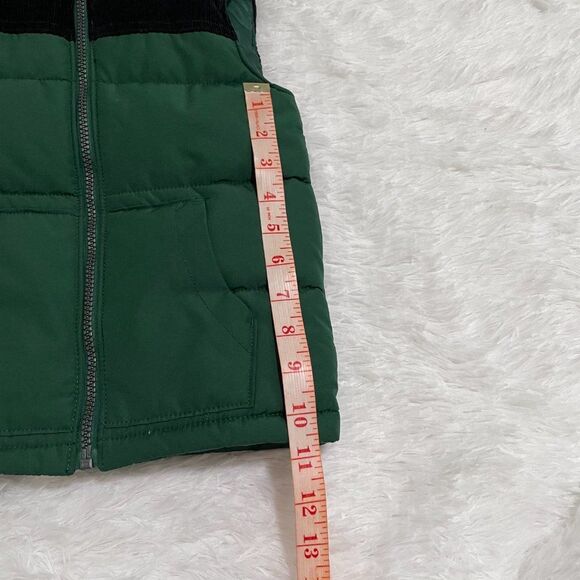 Toddlers Carter's Puffer Sleeveless Winter Jacket Vest in Green Size 5 - Picture 5 of 10